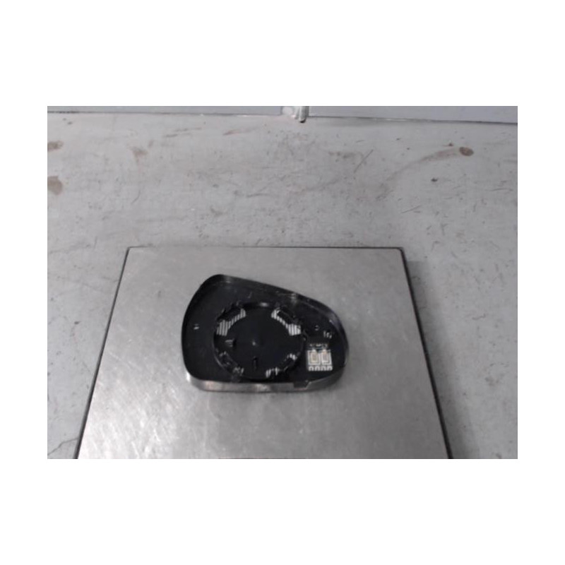 Glace retroviseur gauche PEUGEOT 308 1