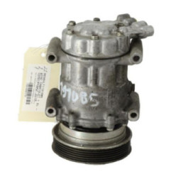 Compresseur clim RENAULT WIND Photo n°3