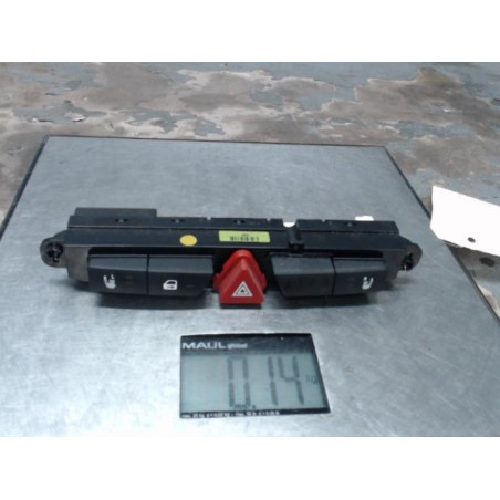 Bouton de warning KIA CEE-D 1 Photo n°1