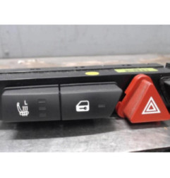 Bouton de warning KIA CEE-D 1 Photo n°4