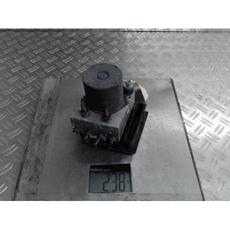 Bloc ABS (freins anti-blocage) TOYOTA COROLLA VERSO 2 Photo n°1