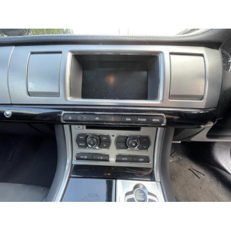 Ecran GPS JAGUAR XF 1 Photo n°1