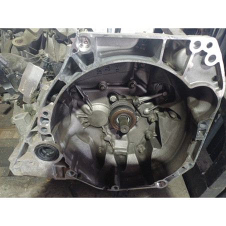Boite de vitesses RENAULT CLIO 4 Photo n°1