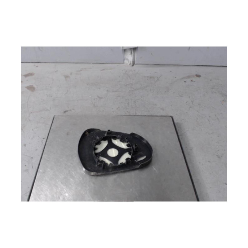 Glace retroviseur gauche PEUGEOT 207