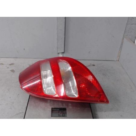 Feu arriere principal droit (feux) MERCEDES CLASSE A 169 Photo n°1