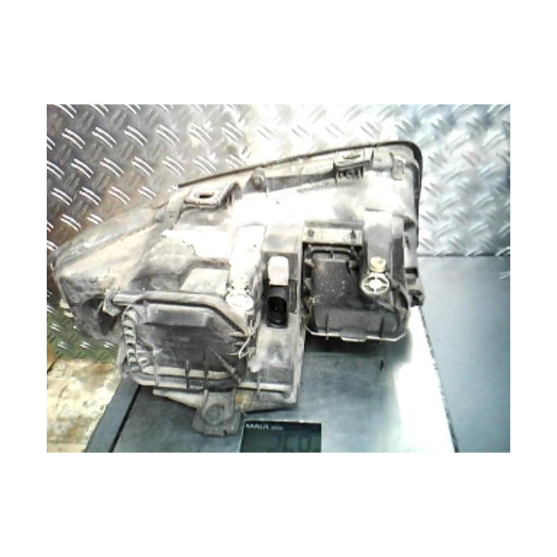 Optique avant principal gauche (feux)(phare) AUDI A4 2