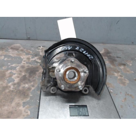 Moyeu avant droit NISSAN NV200 Photo n°1