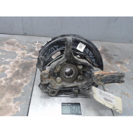 Moyeu avant gauche NISSAN NV200 Photo n°1