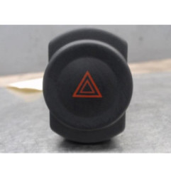 Bouton de warning DACIA SANDERO 1 Photo n°1