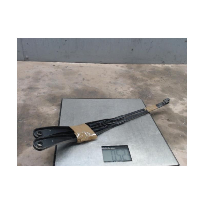 Bras essuie glace avant DACIA SANDERO 1