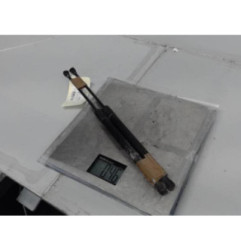 Verin de coffre PEUGEOT 208 1