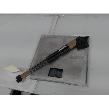 Verin de coffre SEAT ALTEA Photo n°1