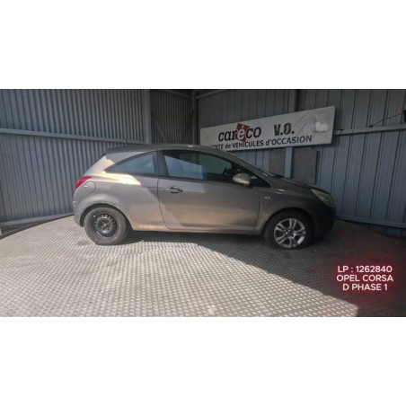 Custode avant gauche OPEL CORSA D