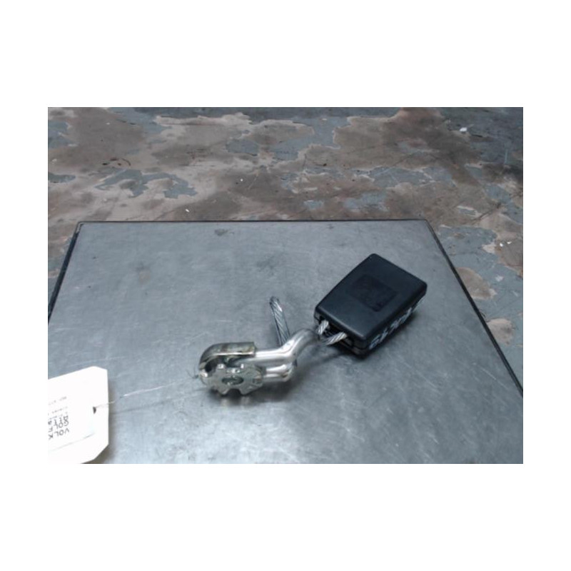 Attache ceinture arriere droit VOLKSWAGEN GOLF 6