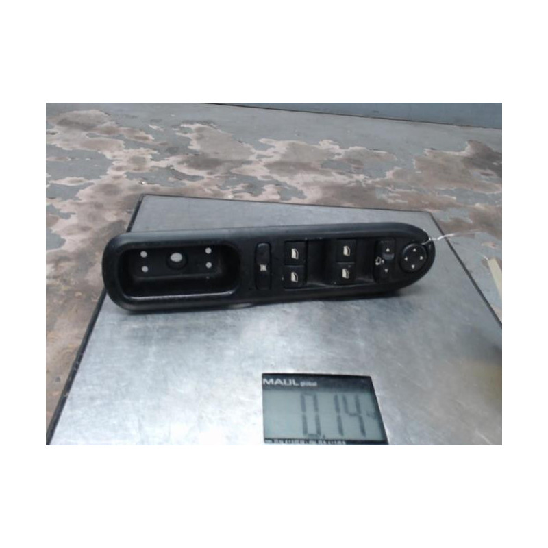 Interrupteur de leve vitre avant gauche PEUGEOT 407