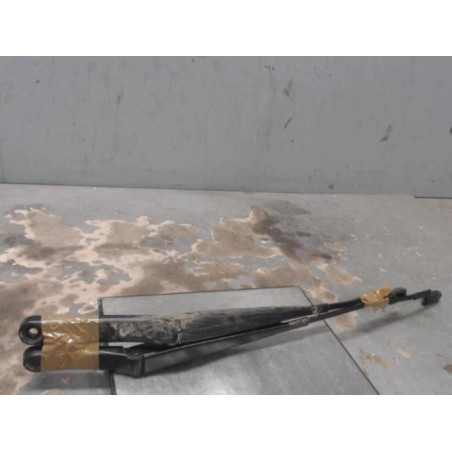 Bras essuie glace avant VOLKSWAGEN POLO 5