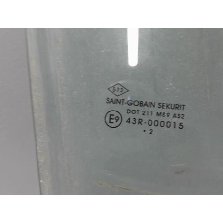 Vitre avant droit DACIA LODGY Photo n°1