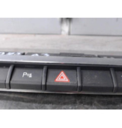 Bouton de warning AUDI A3 3 Photo n°3
