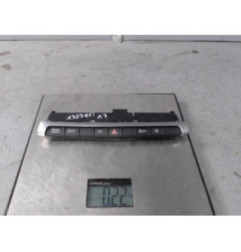 Bouton de warning AUDI A3 3 Photo n°5