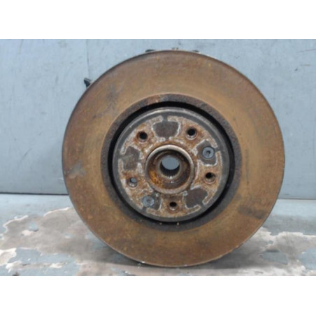 Moyeu avant droit RENAULT CLIO 4 Photo n°1