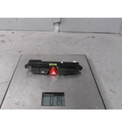 Bouton de warning KIA CEE-D 1 Photo n°1