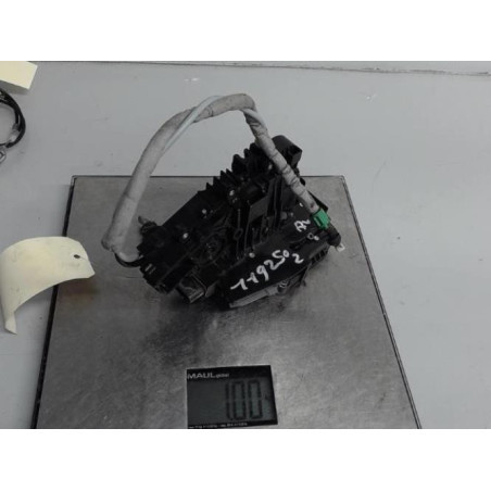 Serrure avant gauche MERCEDES CLASSE M 166