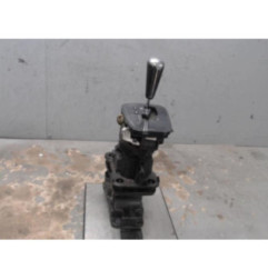 Levier de vitesses PEUGEOT 5008 1