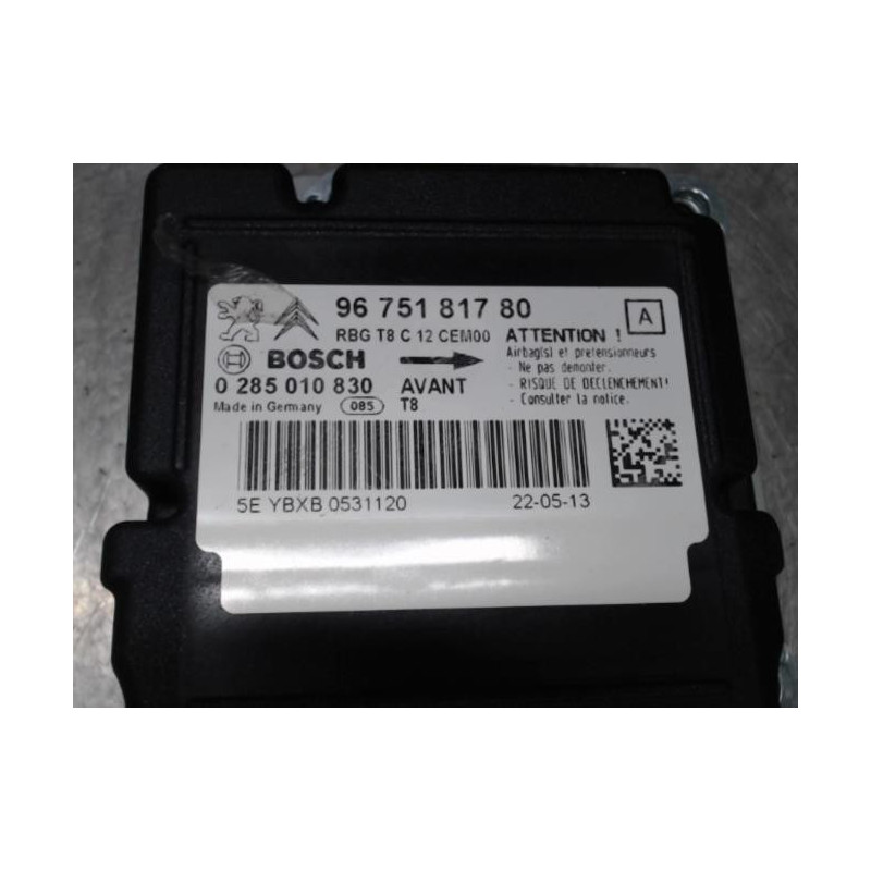 Boitier air bag PEUGEOT 5008 1