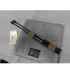 Verin de coffre PEUGEOT 3008 1