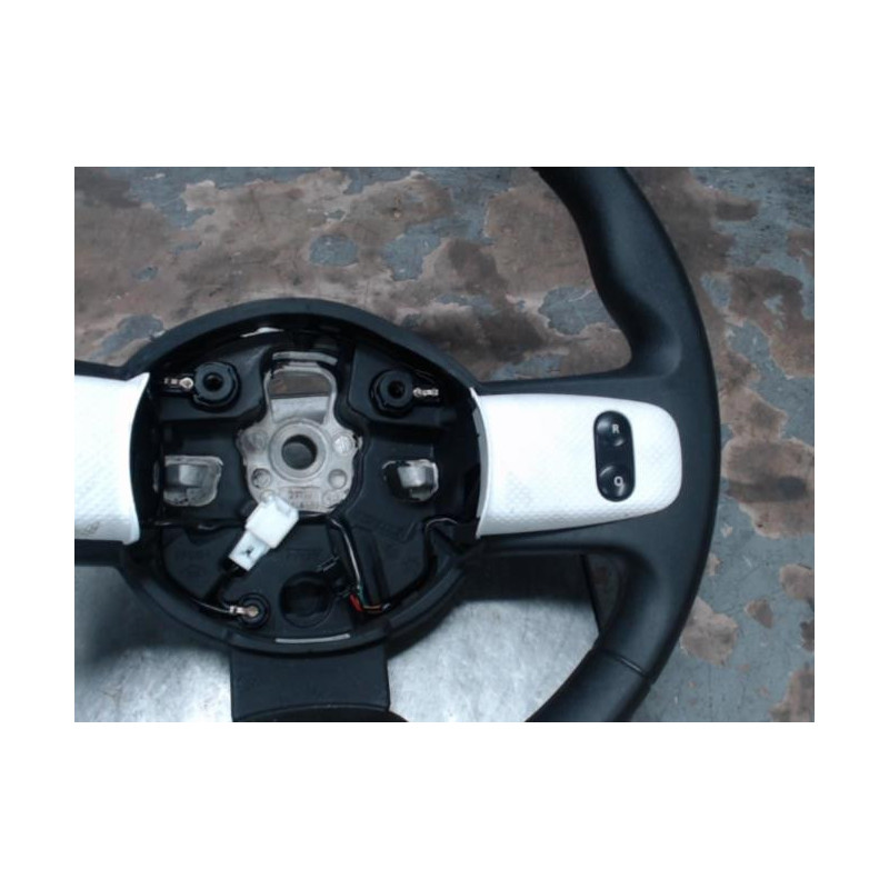 Volant RENAULT TWINGO 3