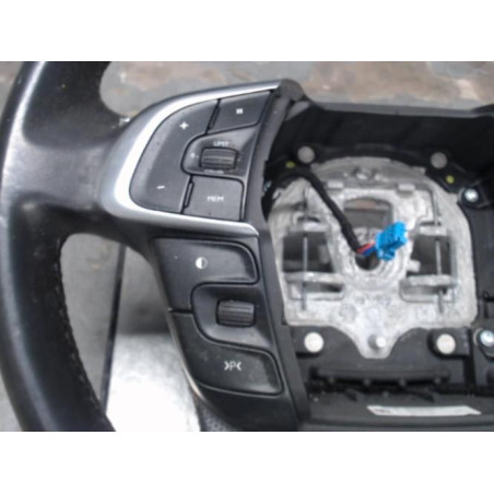 Volant DS DS4 1 Photo n°1