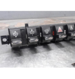 Bouton de warning PEUGEOT 3008 1 Photo n°1