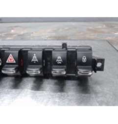 Bouton de warning PEUGEOT 3008 1 Photo n°6