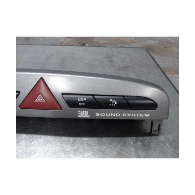 Bouton de warning PEUGEOT 308 1