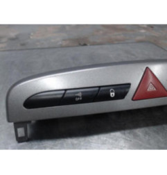 Bouton de warning PEUGEOT 308 1 Photo n°3