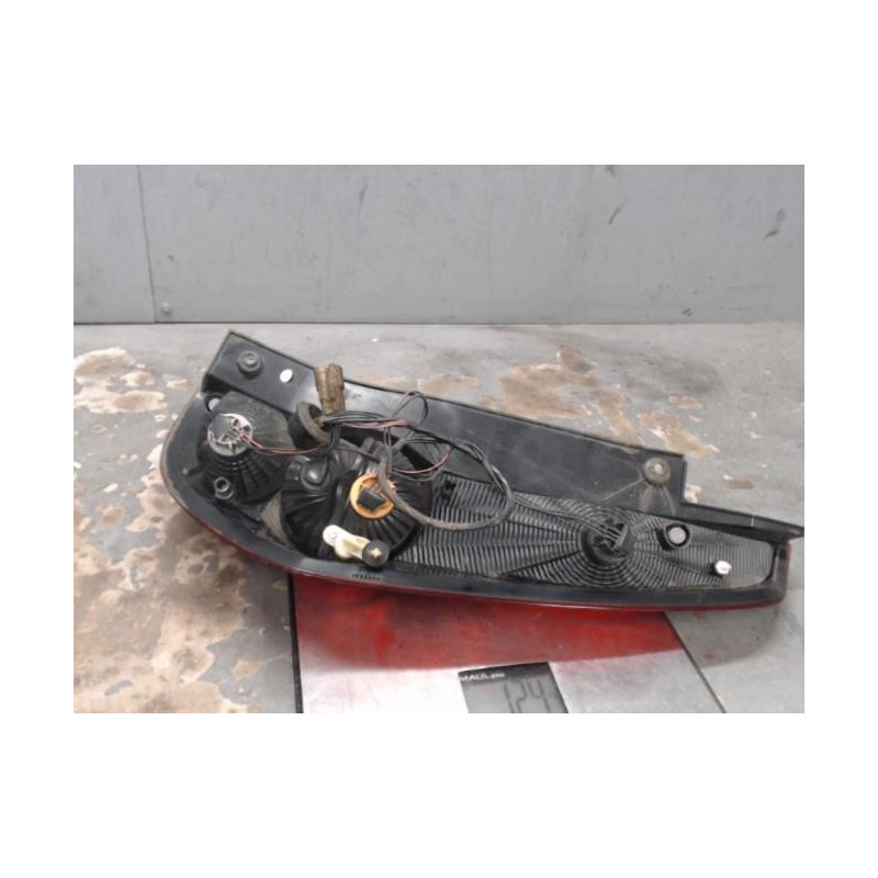 Feu arriere principal gauche (feux) OPEL AGILA B