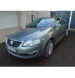 Optique avant principal droit (feux)(phare) VOLKSWAGEN PASSAT 5