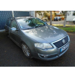 Optique avant principal droit (feux)(phare) VOLKSWAGEN PASSAT 5 Photo n°3