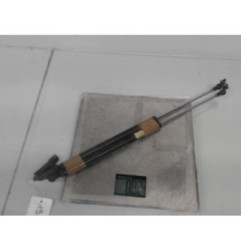 Verin de coffre SUBARU IMPREZA 2 Photo n°1