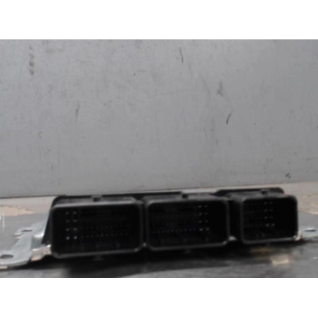 Calculateur moteur DACIA SANDERO 2