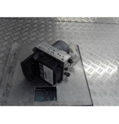 Bloc ABS (freins anti-blocage) TOYOTA COROLLA VERSO 2 Photo n°1