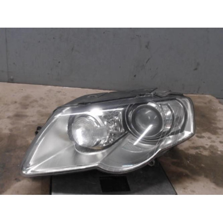 Optique avant principal gauche (feux)(phare) VOLKSWAGEN PASSAT 5