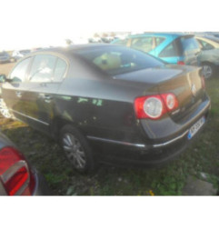 Vitre arriere droit VOLKSWAGEN PASSAT 5 Photo n°5