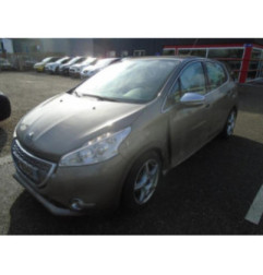 Moteur start stop PEUGEOT 208 Photo n°7