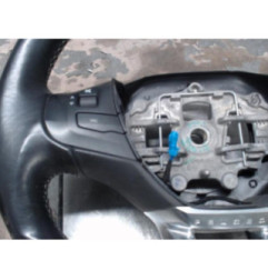 Volant PEUGEOT 2008 1