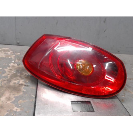Feu arriere principal gauche (feux) FIAT BRAVO 2 Photo n°1