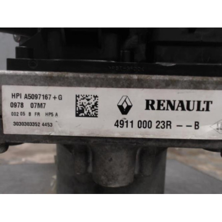 Pompe de direction RENAULT LAGUNA 3 Photo n°1