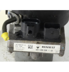 Pompe de direction RENAULT LAGUNA 3 Photo n°9