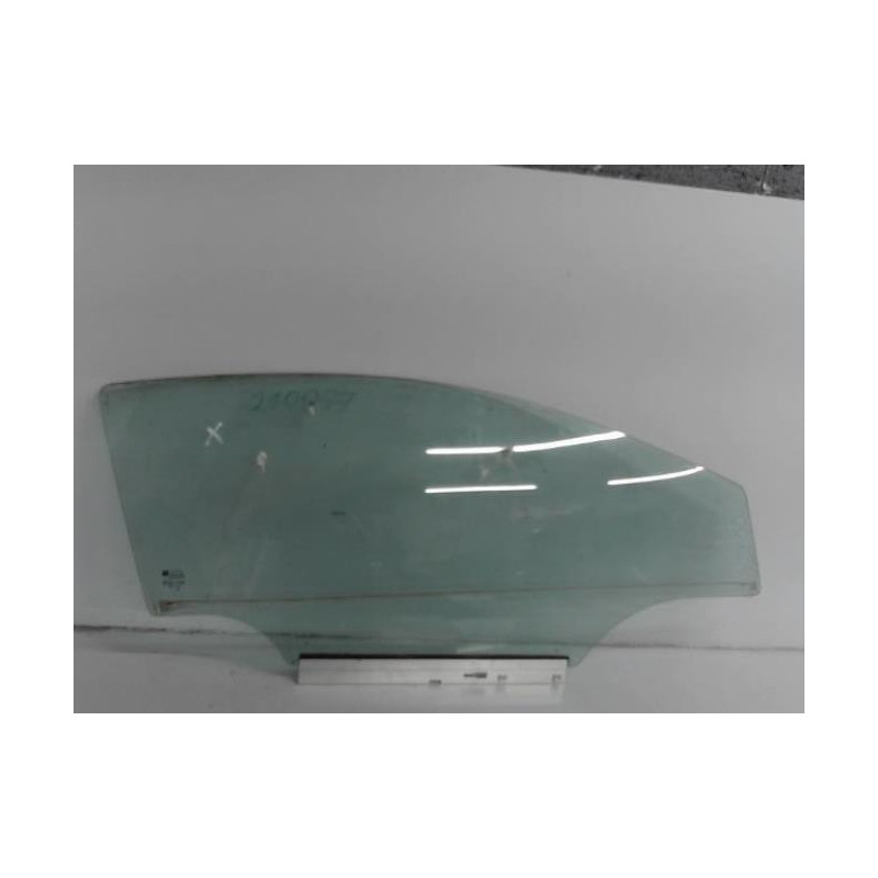 Vitre avant droit OPEL ASTRA H