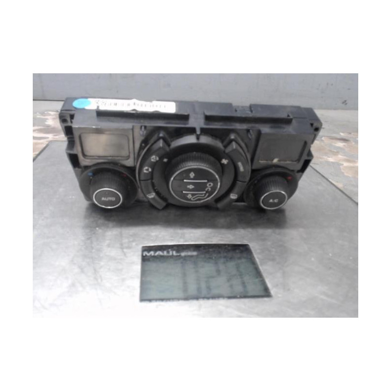 Commande chauffage PEUGEOT 3008 1